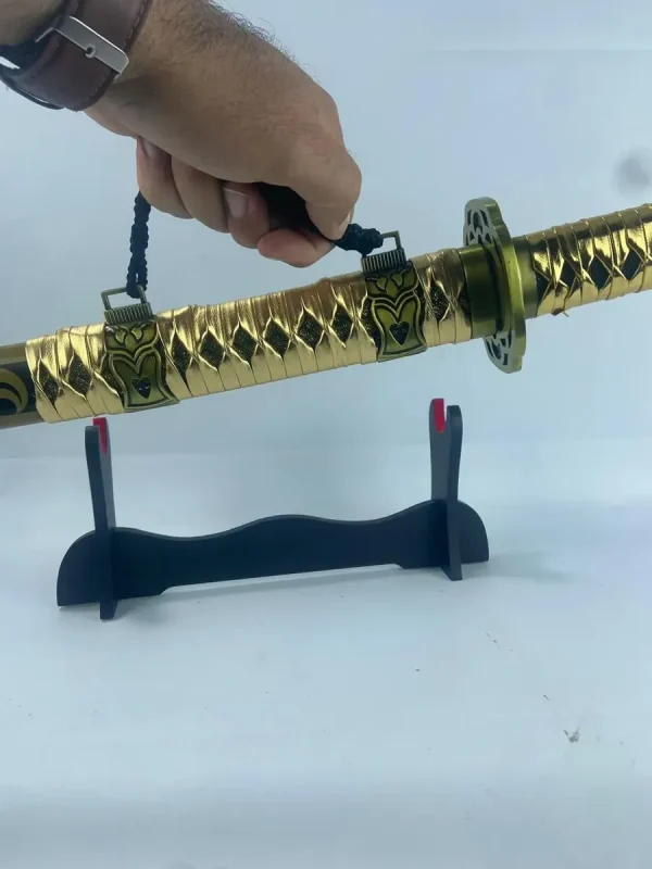 Espada Katana Dourada Rakudai Kishi Com Suporte Adicionar aos favoritos Enc