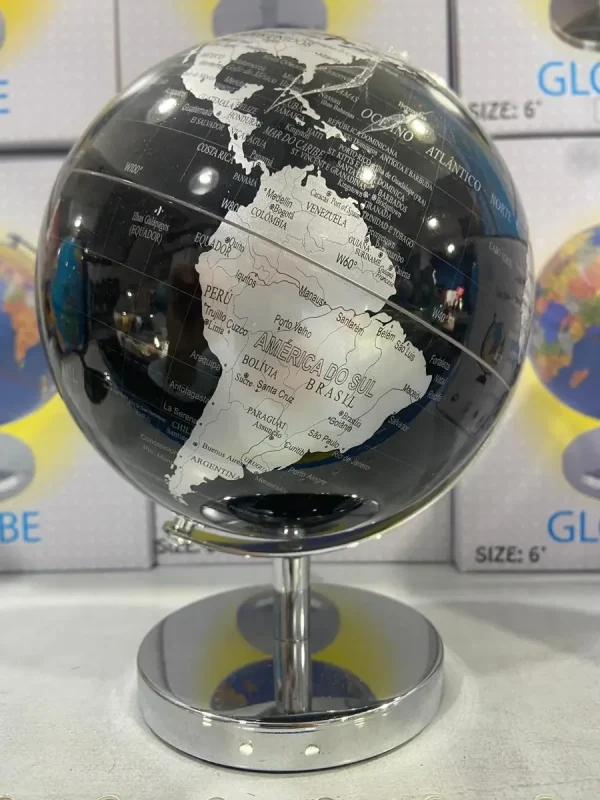Globo Terrestre Preto Com Prata Base De Metal 19 Cm