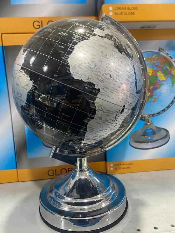 Globo Terrestre Preto Com Prata 29 Cm