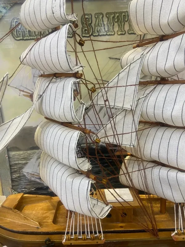 Barco Navio Veleiro Madeira Miniatura Especial