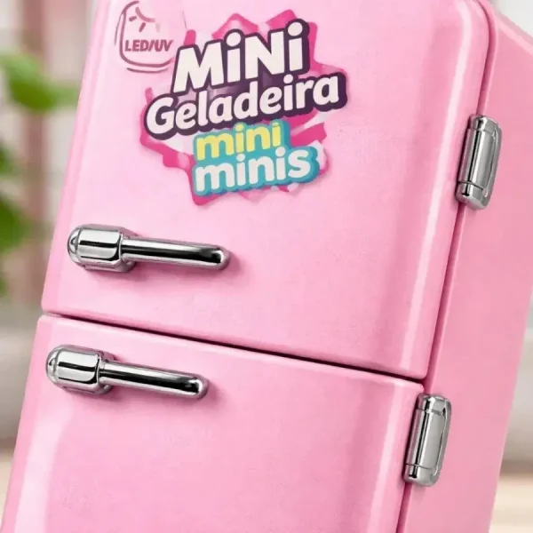Mini Geladeira Infantil Cor Rosa Acompanha 2 Cápsulas